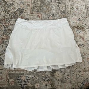 white lulu lemon skirt